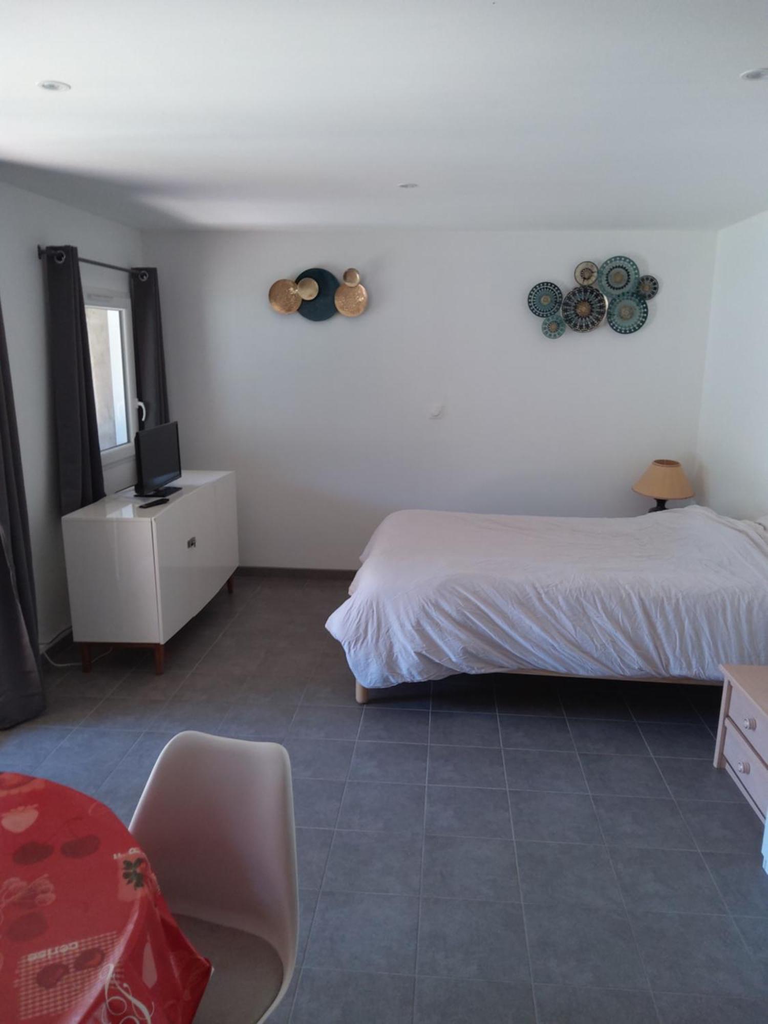 Ferienwohnung Meuble Avec Cour Sotteville-lès-Rouen Exterior foto